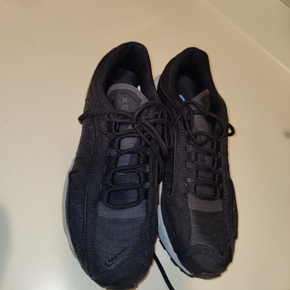 ⭐️🖤🖤NIKE AIR MAX TAILWIND IV SP SNEAKERS🖤🖤 - Picture 16 of 16